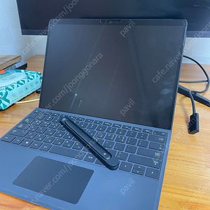 서피스 프로 8 i7 16 256
