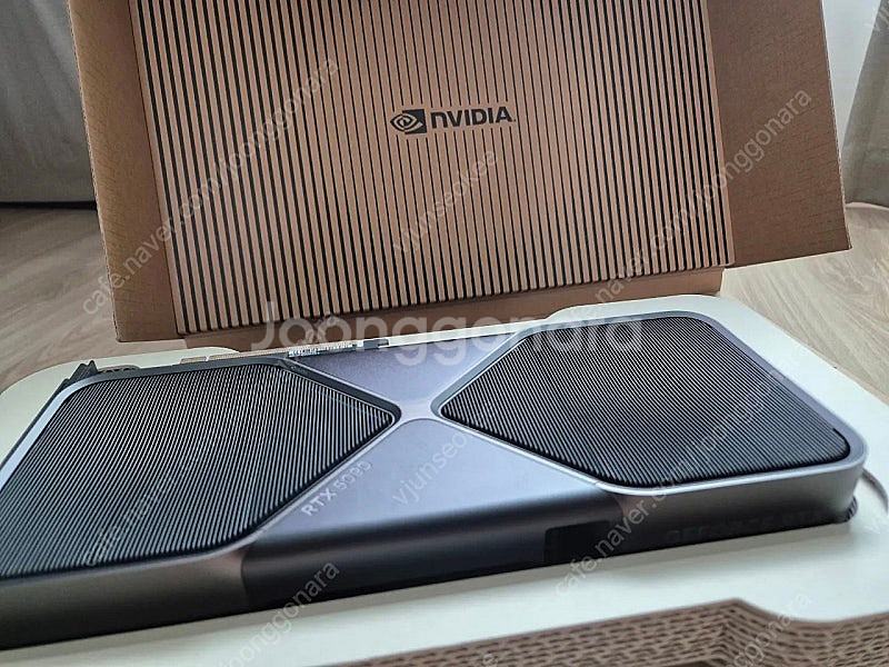 Nvidia rtx5090fe 팝니다(5/17구매)--0