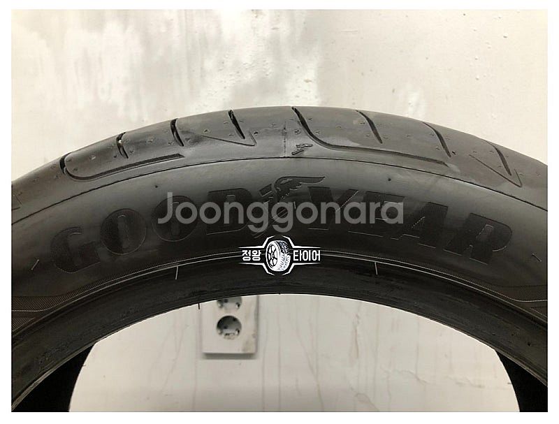 중고타이어 굿이어 이글F1 어시매트릭3 245/45R1...--2