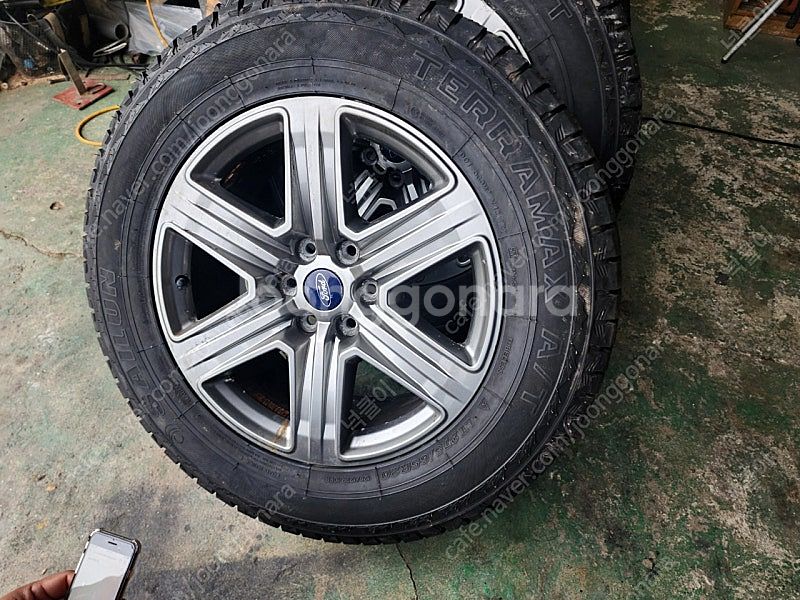 F150 20인치 휠,타이어 4본--2