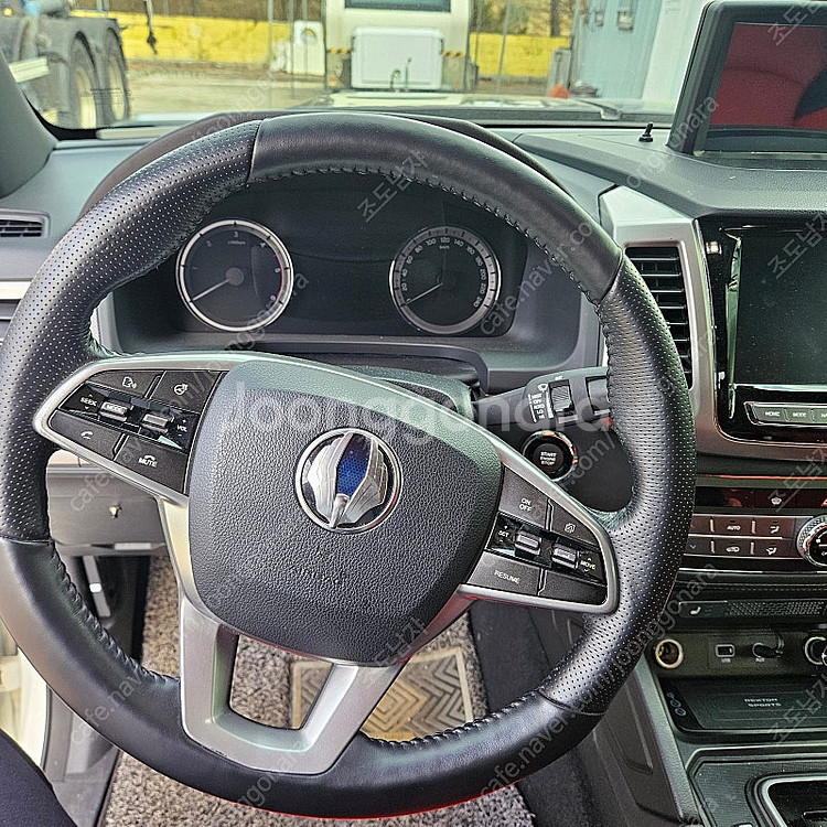 2019년식 튜닝렉스턴스포츠--5