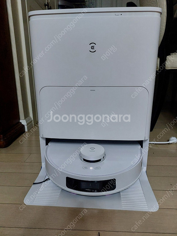 에코백스 디봇 T30S Pro 로봇청소기--0