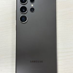 갤럭시 S24울트라 티타늄블랙색상 256용량 외관상태좋은 무잔상 단말기 79만 판매합니다