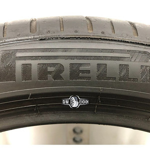 중고타이어 피렐리 피제로 245/40R19 올뉴말리부 그랜저