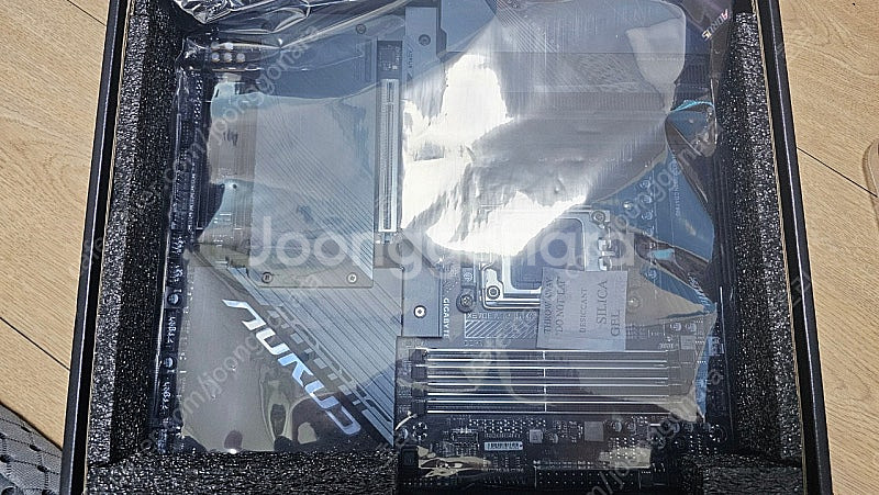 기가바이트 x670e aorus master 판매합니다--1