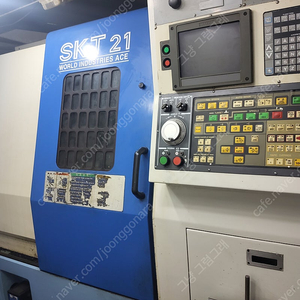 CNC8인찌 선반 SKT21