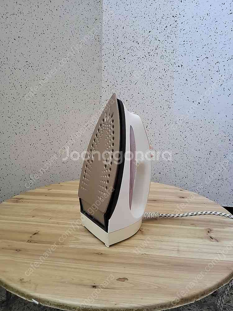 파라소닉 스팀다리미 NI-A235TS 판매합니다~~--1