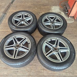 벤츠 GLE 20인치 AMG 순정휠 타이어 275 50 20 셋트판매
