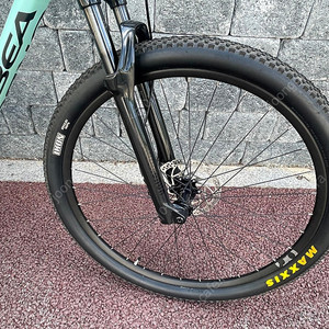 150만원 신차급 23년오베아 알마 m51 카본 가변싯포스트 S 사이즈 mtb 산악 자전거