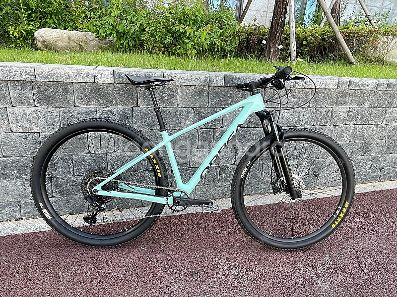 150만원 신차급 23년오베아 알마 m51 카본 가변싯...--7