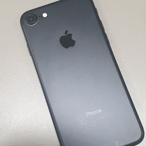 *자급제* 아이폰7 메트블랙 32GB 베터리 86% 액정무기스 깨끗한폰 11만에 판매해요