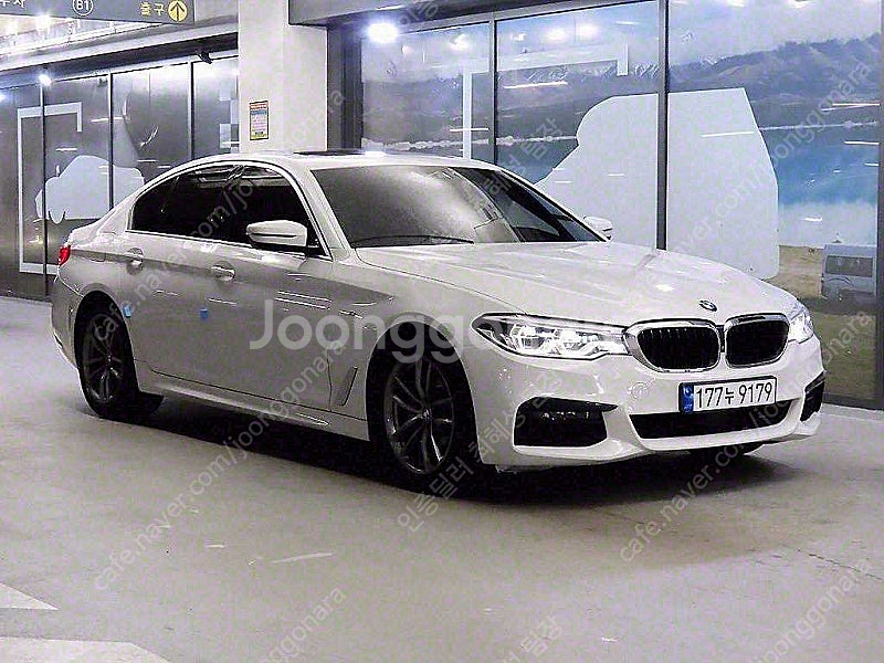BMW 5시리즈 중고 5시리즈 중고차 할부 BMW 52...--0