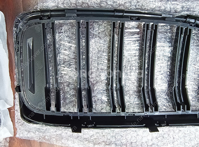 BMW 5시리즈 G30 앞범퍼 키드니 그릴 블랙--4