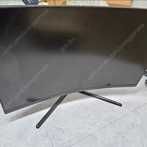 TFG32F16V 1500R AD+파워보드 팝니다 화면깨짐