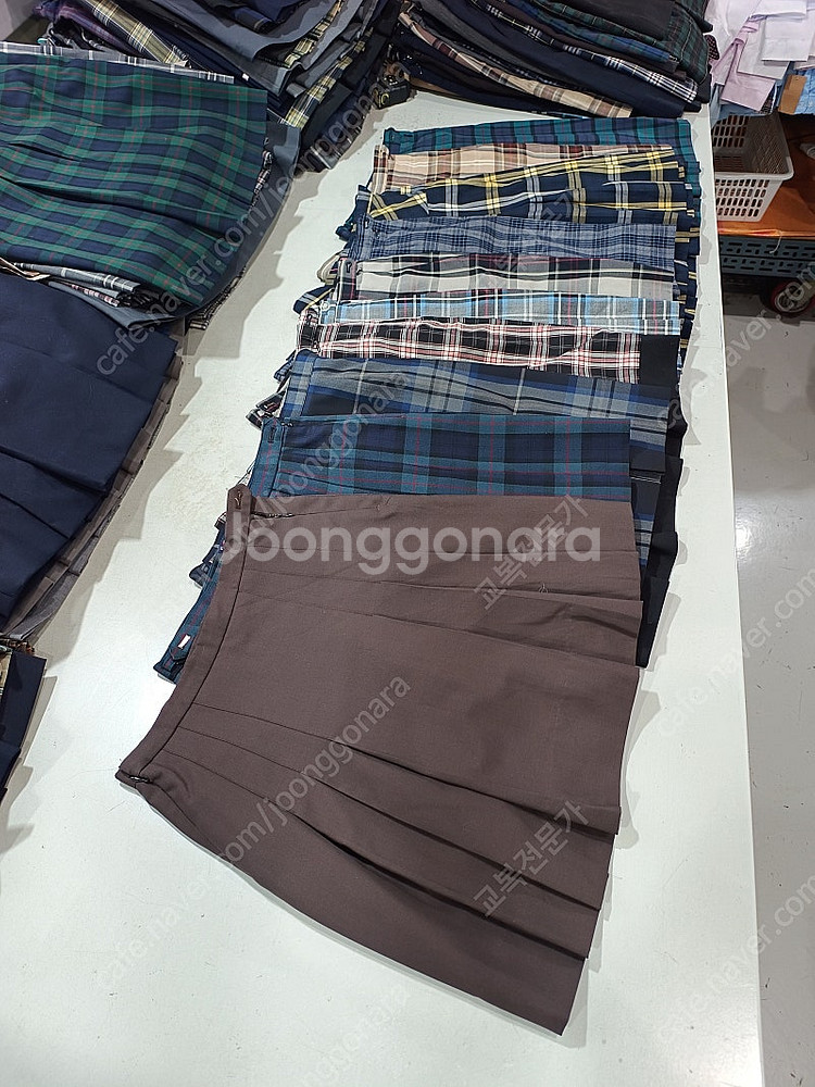 중고 교복치마 사이즈71 10장 택포29000--0