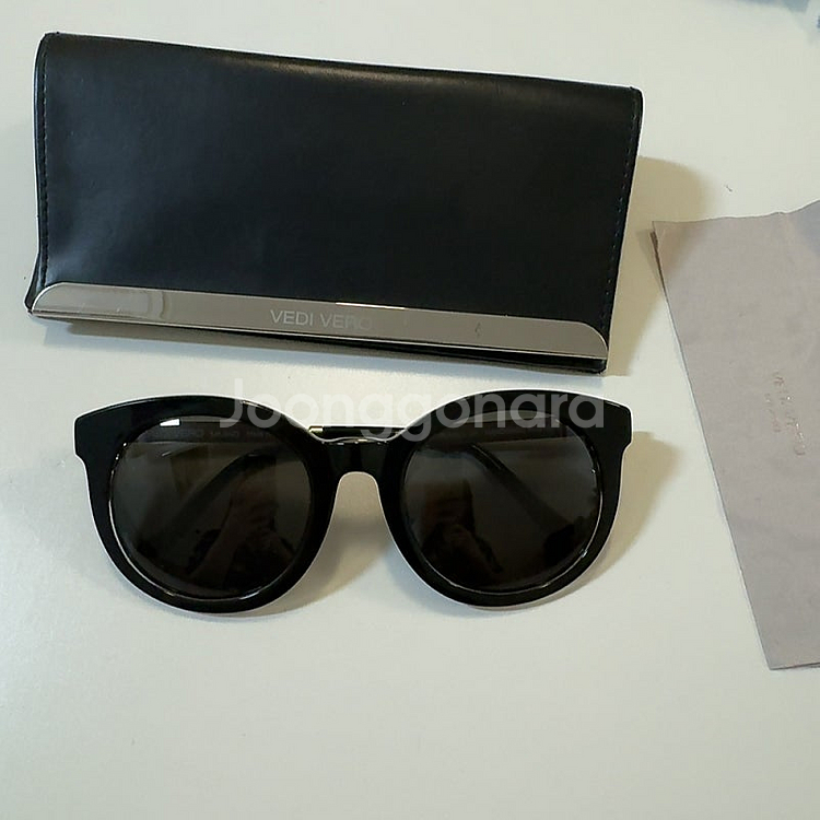 베디베로 선글라스 VE305R/BLK_GP--1