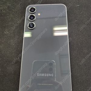 갤럭시 S23 FE 256G 그라파이트 색상 팝니다.(
