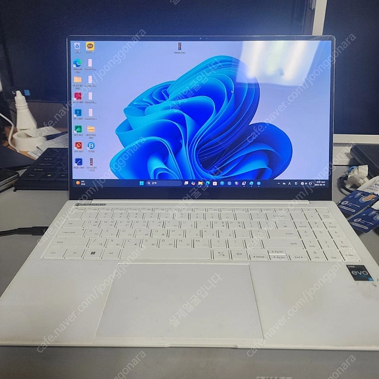 갤럭시북2프로 NT950XED 이미지