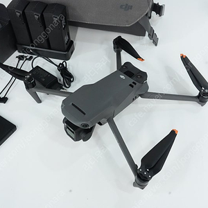 DJI 매빅3 플라이모어 콤보 판매합니다.
