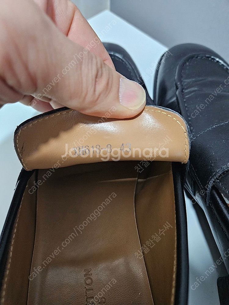 루이비통 블랙 로퍼 43사이즈 (275mm정도)--6