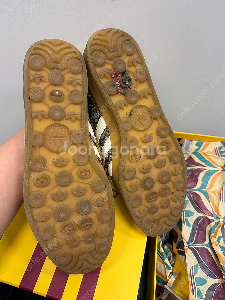 Gucci x Adidas 가젤 GG 모노그램 스니커즈...--4