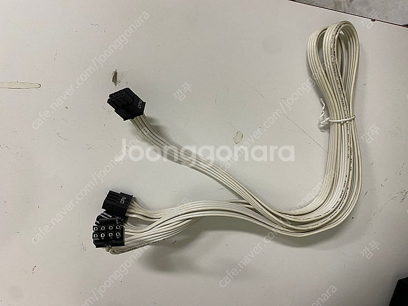 슈퍼플라워 1000w 플래티넘 화이트 팝니다. SF-1...--3