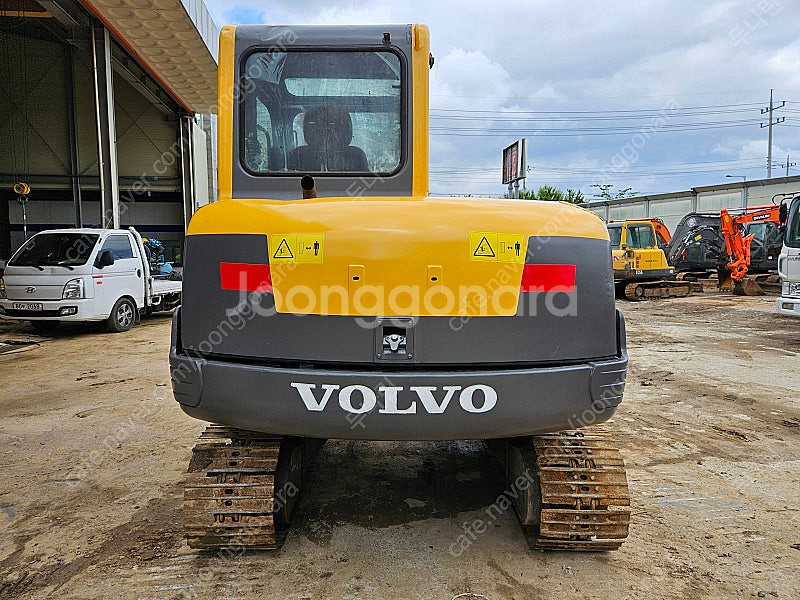 볼보 EC55 2006년식 농장용 02 중고굴삭기--3