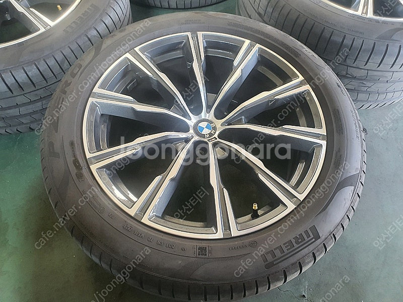 [판매] BMW x5 740m 20인치 휠타이어 판매합...--0