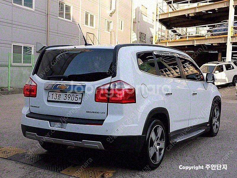 쉐보레 올란도 중고 올란도 중고차 쉐보레 중고 흰색 2017년식 1.6 디젤 LTZ 세이프티 중고차구매--5