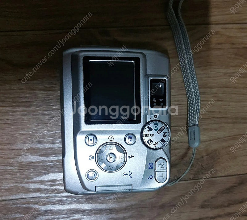 니콘 e4100 디카 16만원에 팝니다.--2