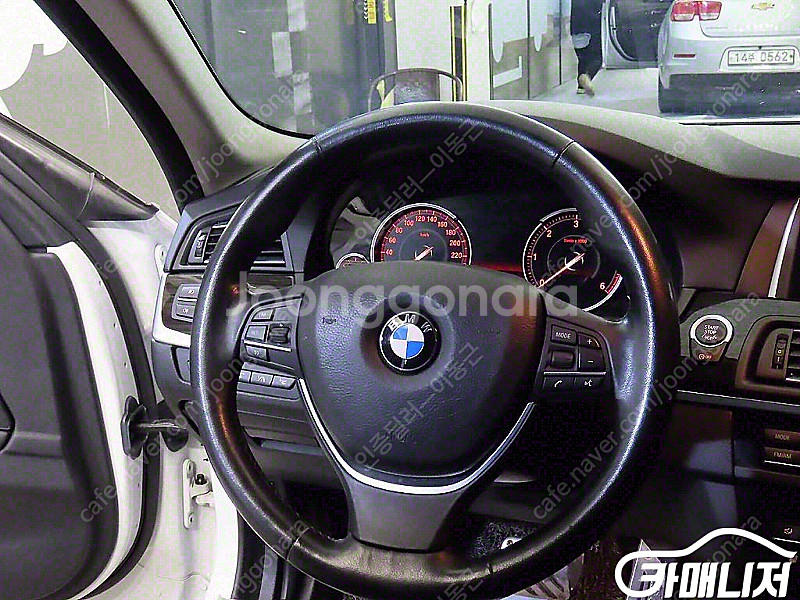 [BMW]5시리즈 (F10) 520d 럭셔리 플러스 |...--8