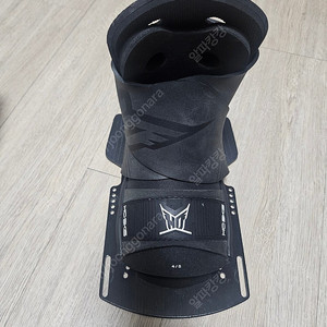 애니멀 원스키 부츠 4/5 사이즈 팝니다