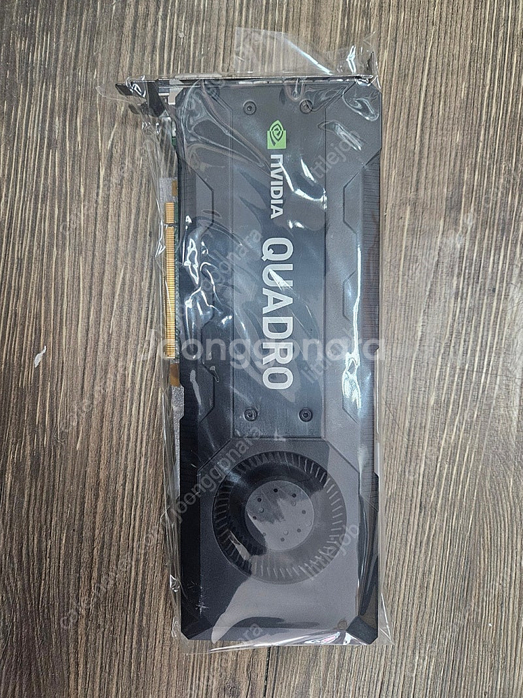 그래픽카드 TITAN X, Quadro k5200 판매...--0