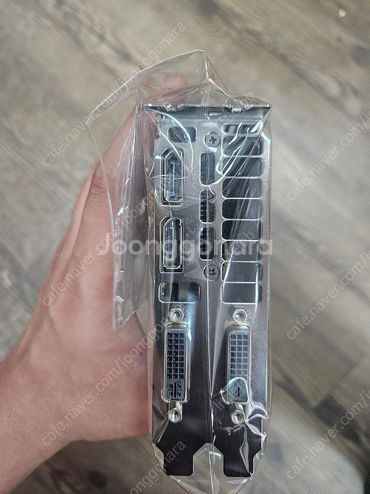 그래픽카드 TITAN X, Quadro k5200 판매...--5