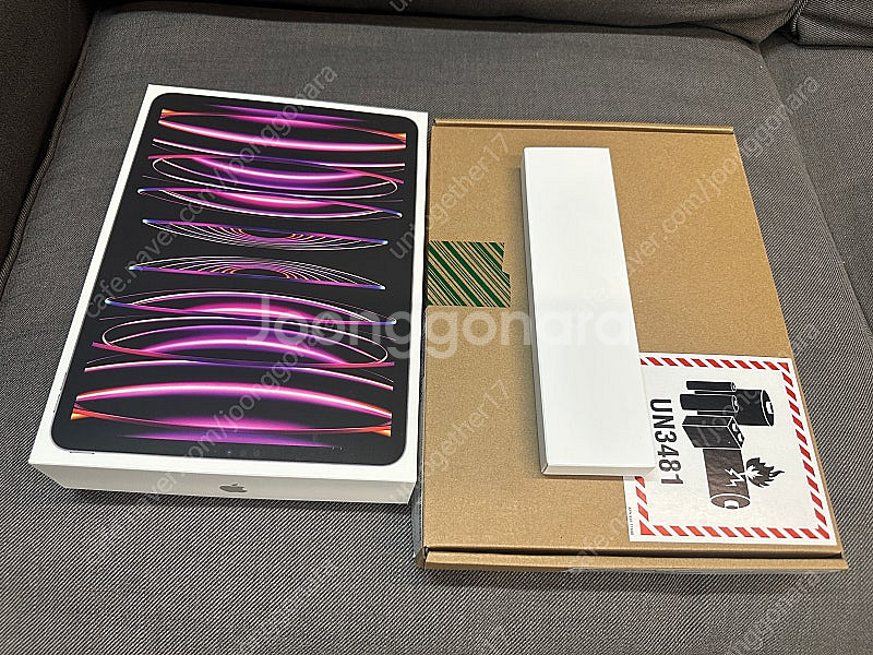 아이패드 11인치 M2 128GB 셀룰러 미사용+애플펜...--0