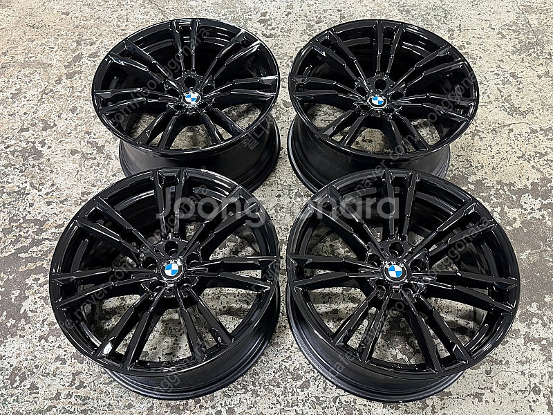 [판매]BMW M5 706M 정품 20인치 휠 판매--0