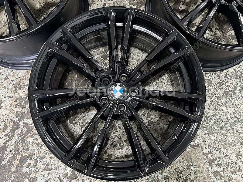 [판매]BMW M5 706M 정품 20인치 휠 판매--2