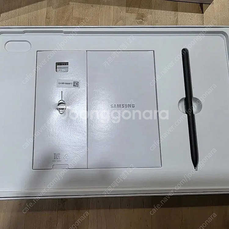 갤럭시탭s8+ 256g wifi 실버 + 슬림키보드커버--4