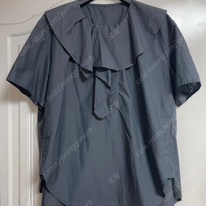 SJ SJ 러플 탑 블라우스