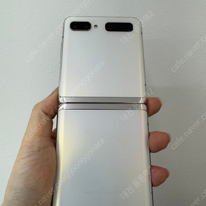 [대전중고폰] 068772 갤럭시Z플립 화이트 256G 판매합니다 10만원
