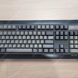 엠스톤 그루브 풀배열 키보드 팝니다.