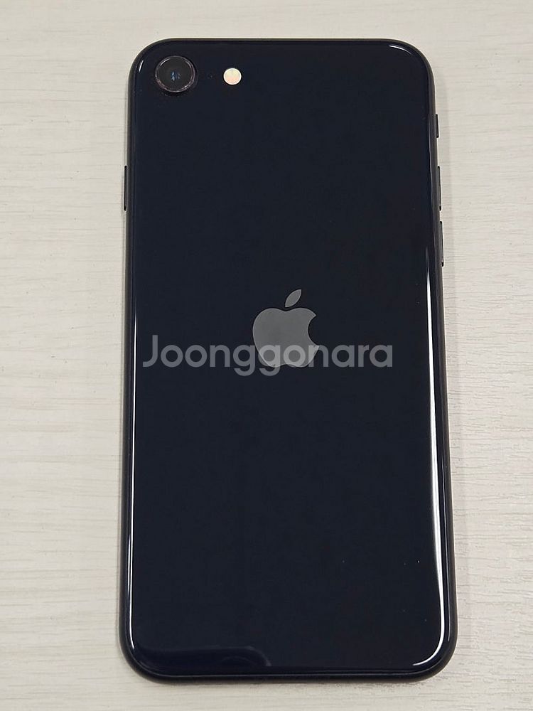 아이폰SE3 미드나잇색상 128용량 상태좋은 무잔상 미...--2