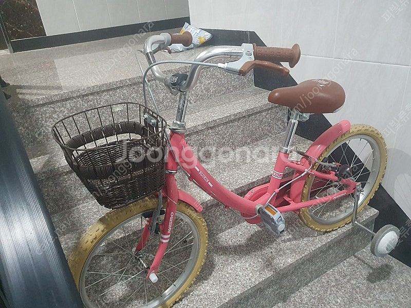 블루킨 카스모 핑크 어린이 자전거 팝니다--2