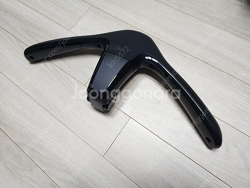 BMW 정품 옷걸이 + 브라켓 세트--0