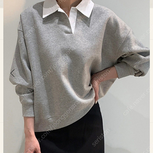유매르 콤비카라 스웻셔츠(새상품)