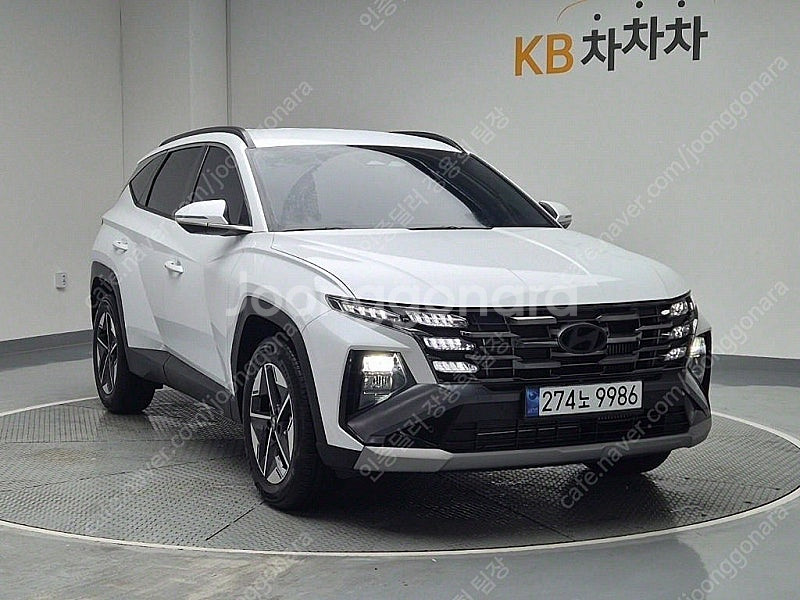 투싼 중고 투싼 중고가격 투싼 중고차 흰색 2024년식...--5