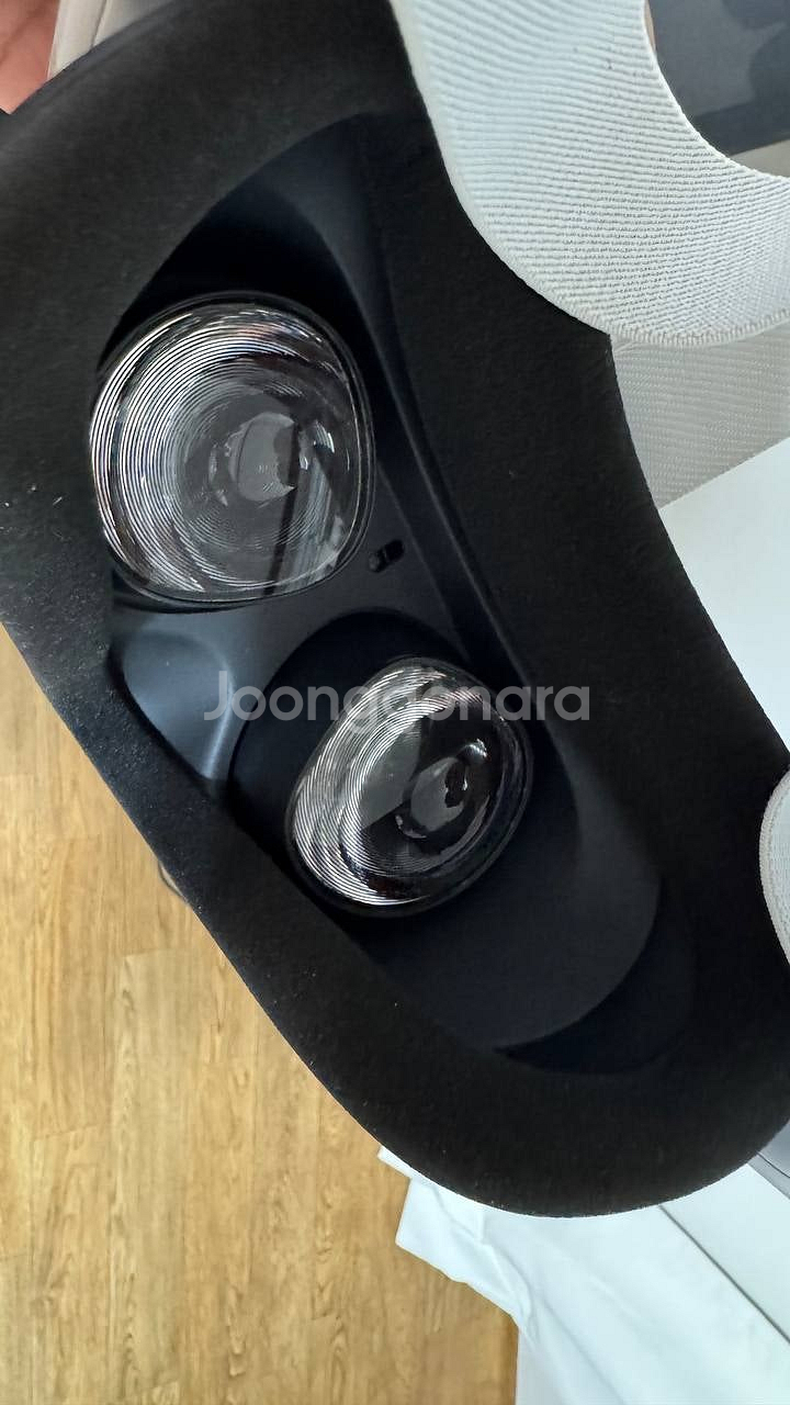 메타 퀘스트 2 256GB 팝니다--1