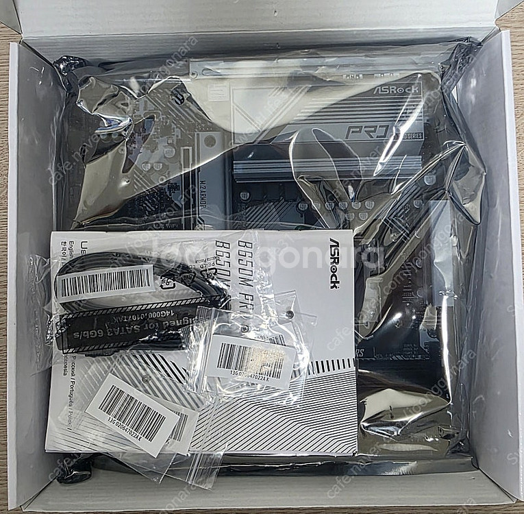 ASRock B650M PRO RS 팝니다--7