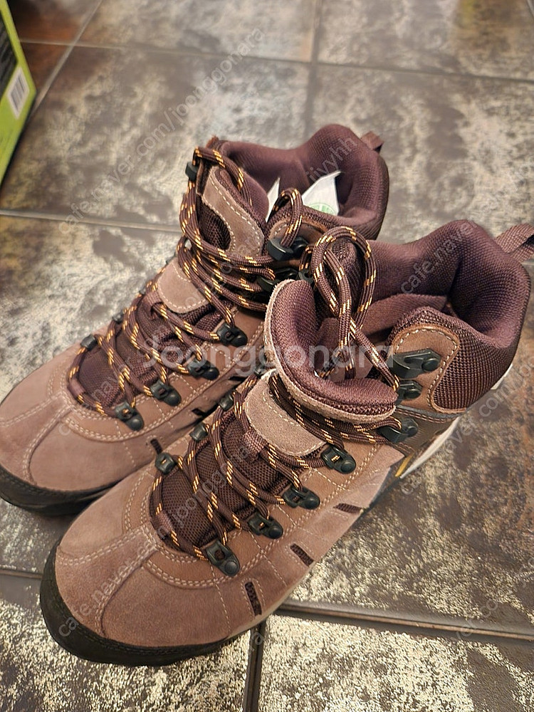 컬럼비아 등산화 BM3740-255--0