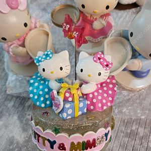 스와로브스키키티천사키티아이스크림키티엔젤키티블랙귀걸이딸기키티미미생일매직펜